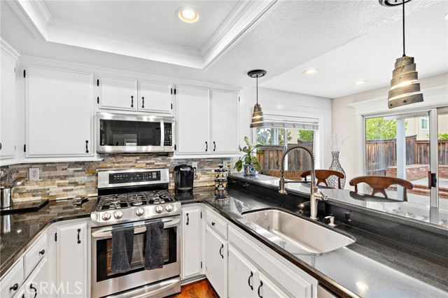 MLS #OC25242506 image #12