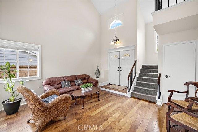 MLS #OC25242506 image #5