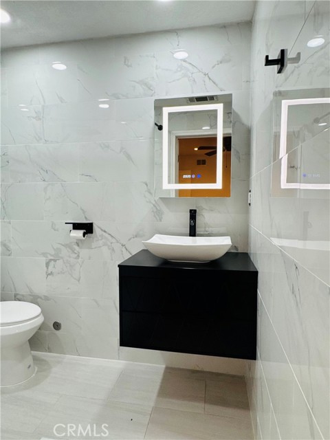 MLS #OC25242542 image #15