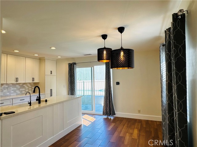 MLS #OC25242542 image #2