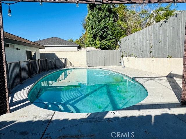 MLS #OC25242542 image #24