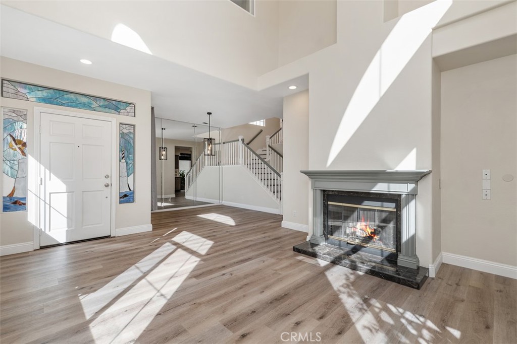 MLS #OC25242585 image #3