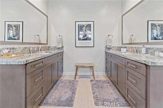 MLS #OC25242663 image #22