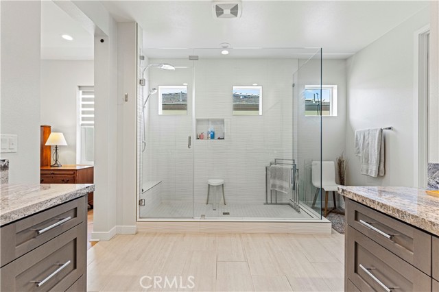 MLS #OC25242663 image #23