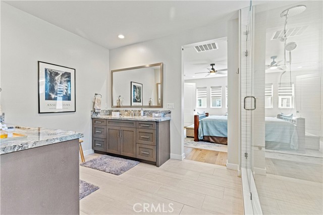 MLS #OC25242663 image #26