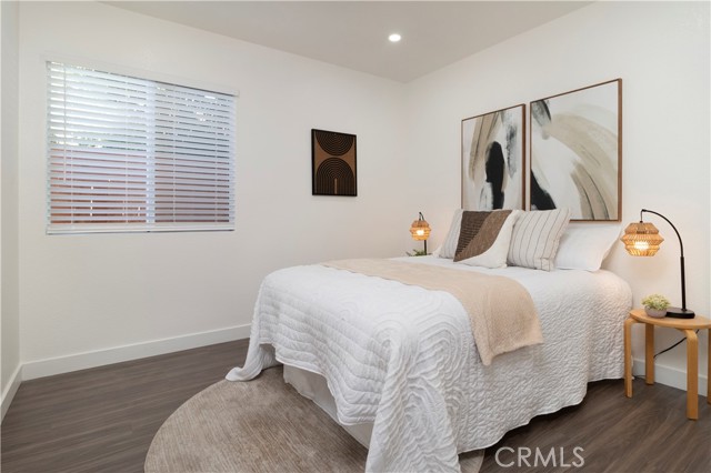 MLS #OC25242716 image #8