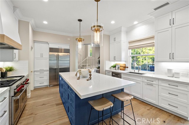 MLS #OC25242718 image #10