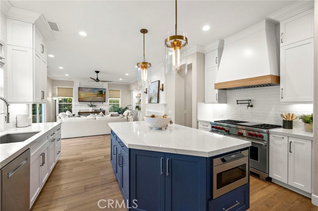 MLS #OC25242718 image #11