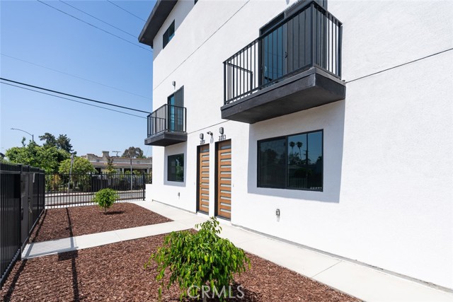 MLS #OC25242733 image #14