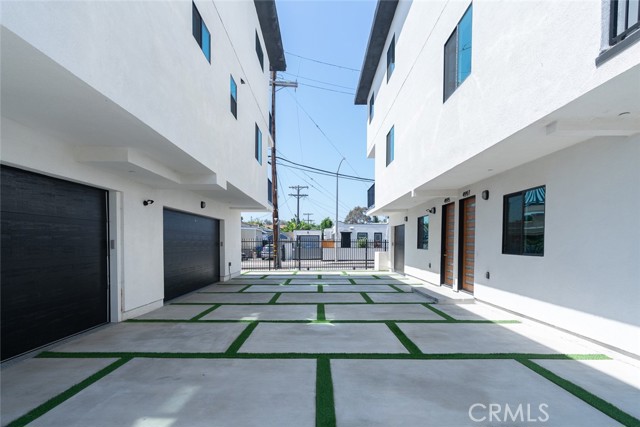 MLS #OC25242733 image #19