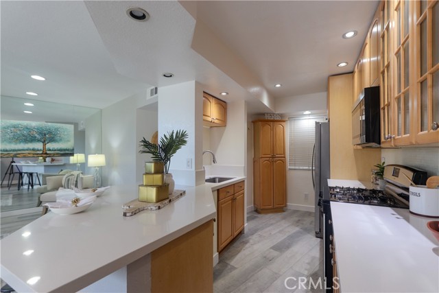 MLS #OC25242753 image #10