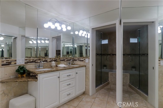 MLS #OC25242753 image #33