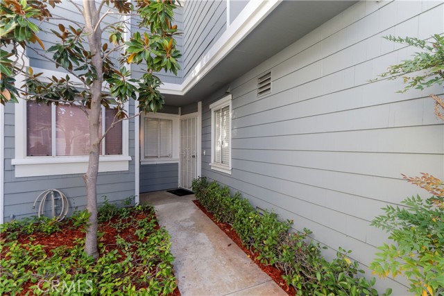 MLS #OC25242753 image #6