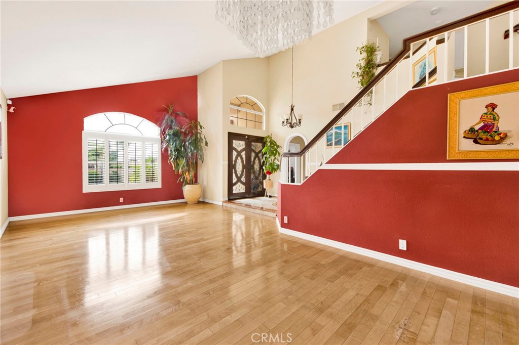 MLS #OC25242779 image #3