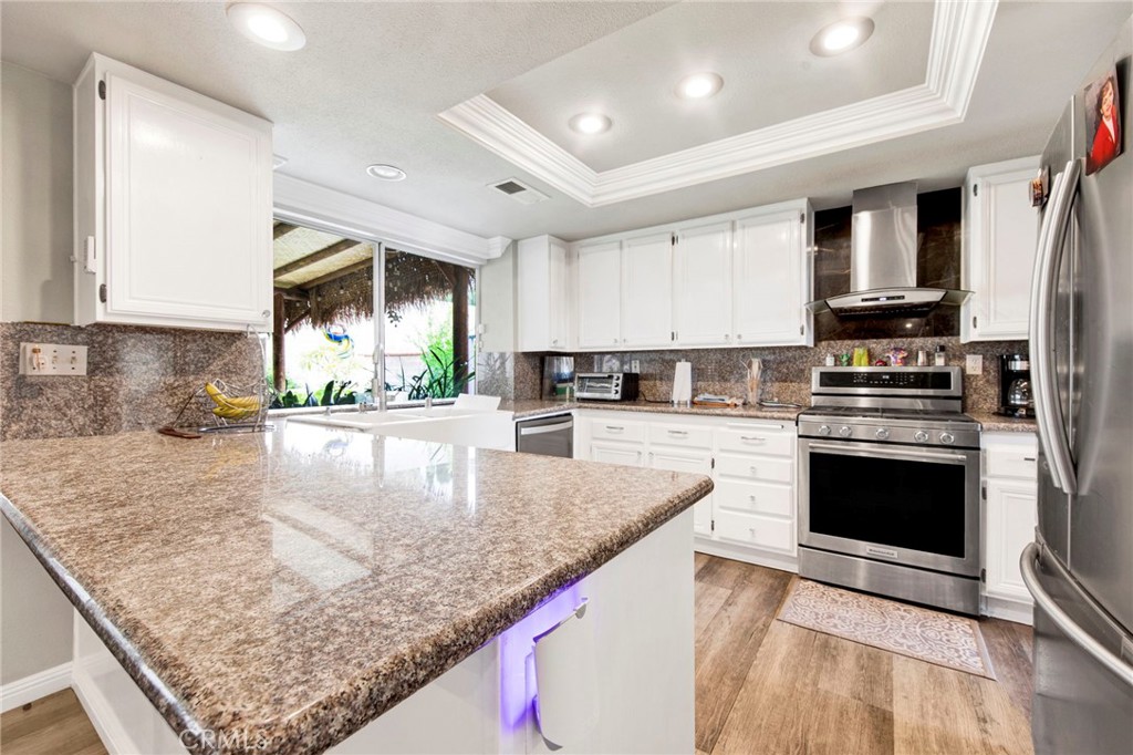 MLS #OC25242779 image #4