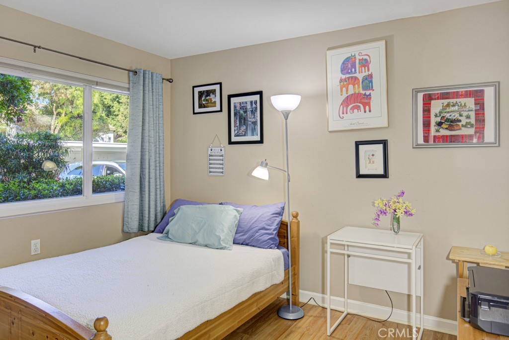 MLS #OC25242808 image #21