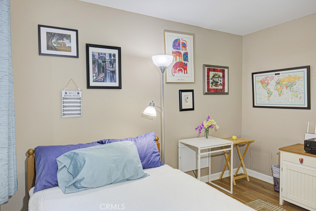 MLS #OC25242808 image #22