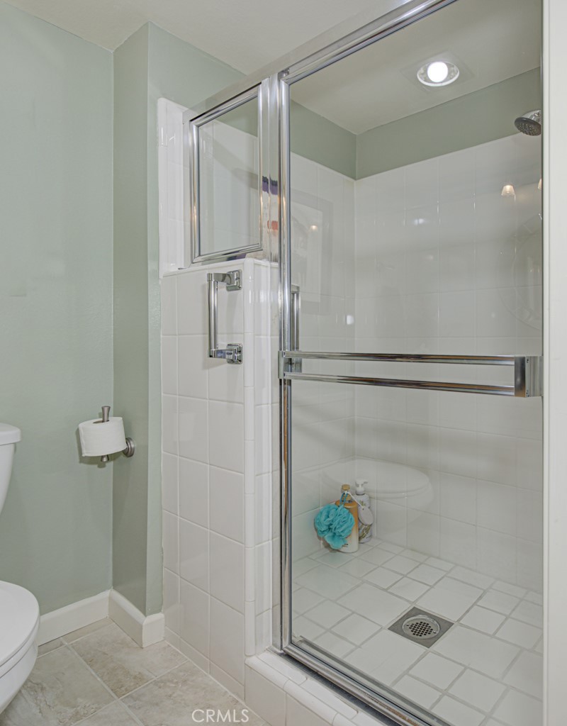 MLS #OC25242808 image #25