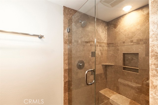 MLS #OC25242818 image #27