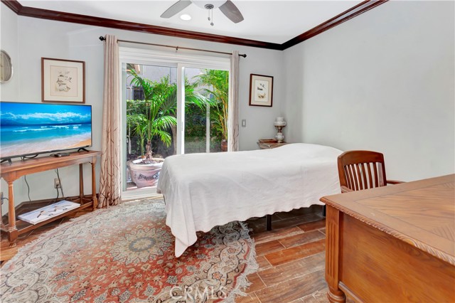 MLS #OC25242848 img 12