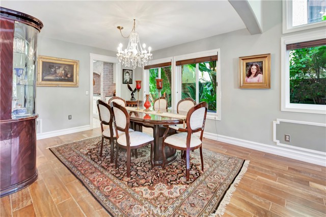 MLS #OC25242848 img 3