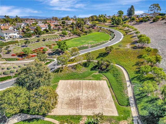 MLS #OC25242848 img 31