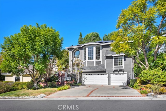 MLS #OC25242864 image #1