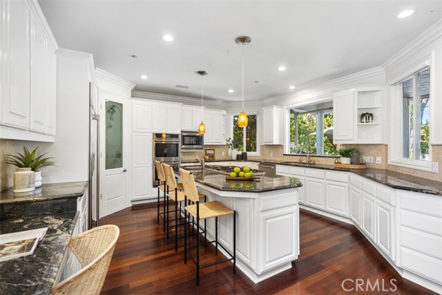 MLS #OC25242864 image #12