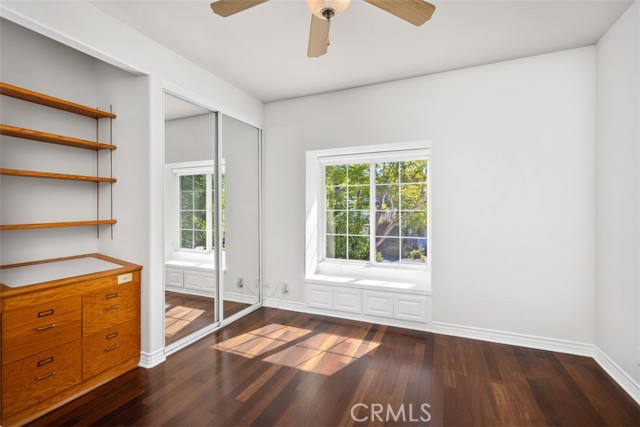 MLS #OC25242864 image #22