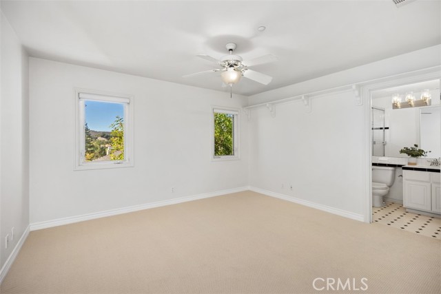 MLS #OC25242864 image #25