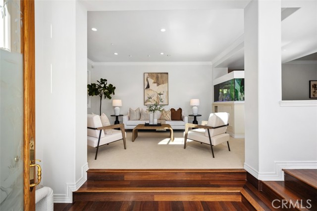 MLS #OC25242864 image #4