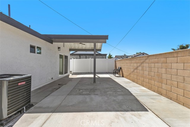 MLS #OC25242913 image #18