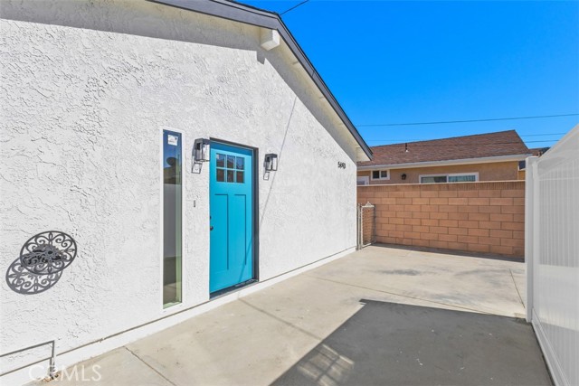 MLS #OC25242913 image #2