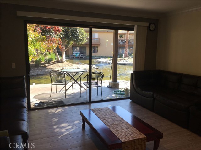 MLS #OC25242923 image #10