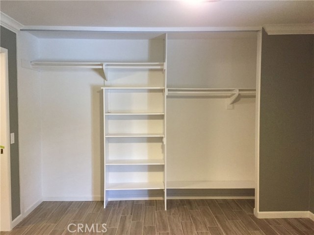 MLS #OC25242923 image #18