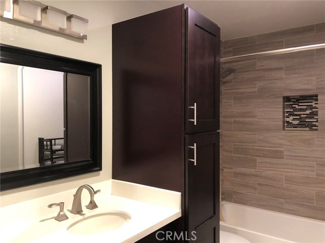 MLS #OC25242923 image #20