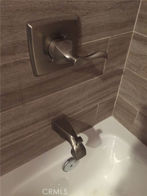 MLS #OC25242923 image #26