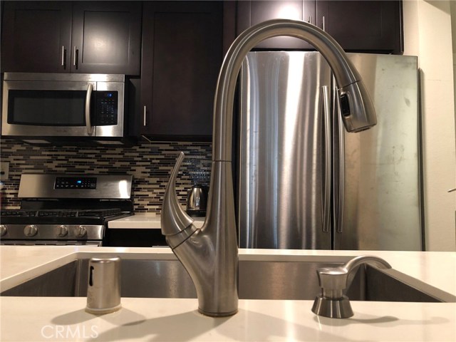 MLS #OC25242923 image #7