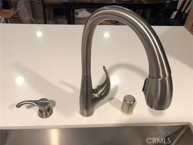 MLS #OC25242923 image #8