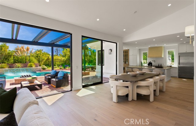 MLS #OC25242931 image #14