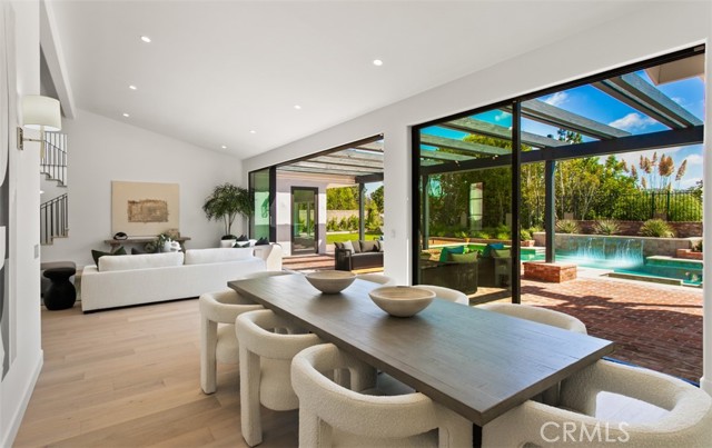 MLS #OC25242931 image #15