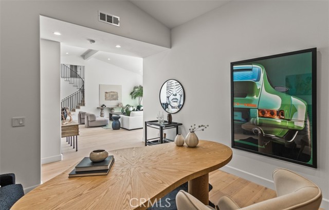 MLS #OC25242931 image #25