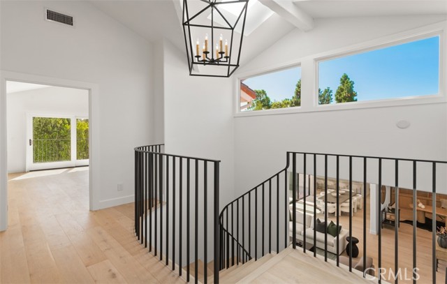 MLS #OC25242931 image #34