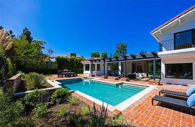 MLS #OC25242931 image #4