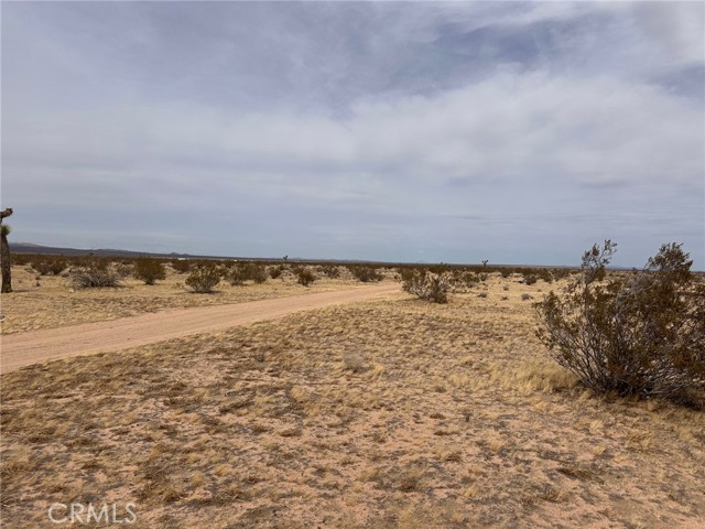 MLS #OC25242932 image #2