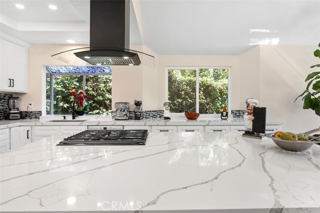 MLS #OC25242968 image #12