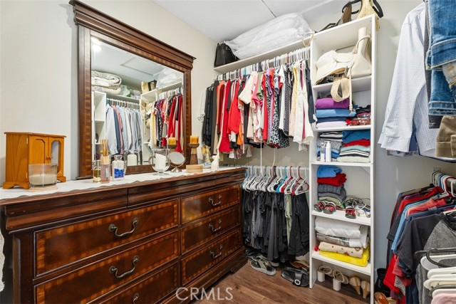 MLS #OC25242968 image #24