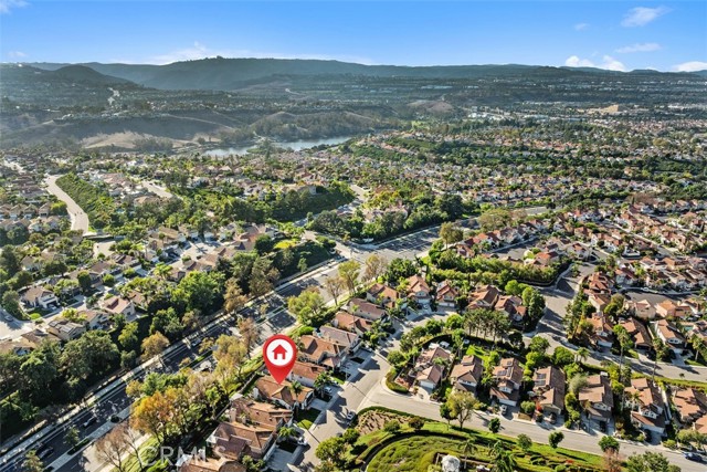 MLS #OC25242968 image #37