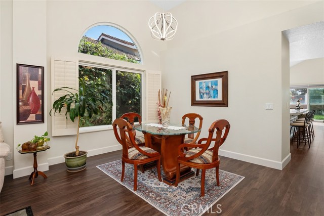 MLS #OC25242968 image #5