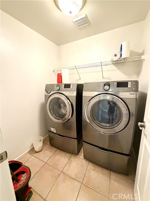 MLS #OC25243082 image #29